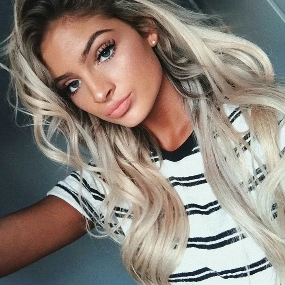 Hair | 24 Straight Light Ash Blonde 28g Clip Insnew | Poshmark display picture 2